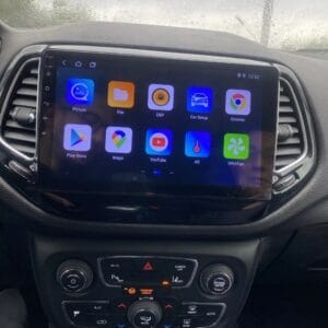 Autoradio Android per Jeep Compass (2007-2009) — installata nella plancia