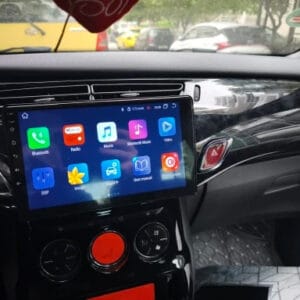 Autoradio Android per Citroen C3 DS3 (2010-2016) — installata nella plancia