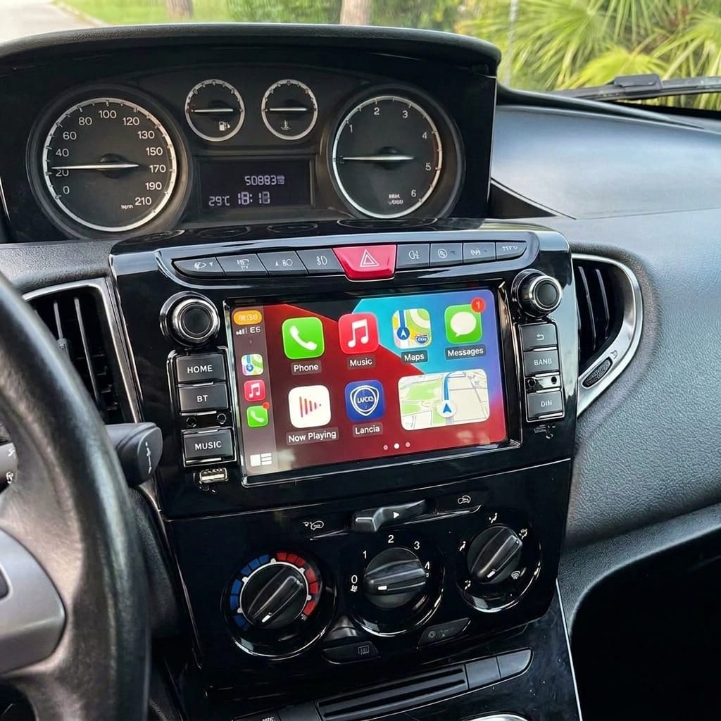 Autoradio Android con CarPlay per Lancia Ypsilon (2011-2023) — vista frontale