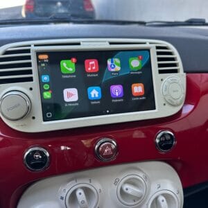 Autoradio Android per Fiat 500 (2007-2015) — dettaglio schermo touch