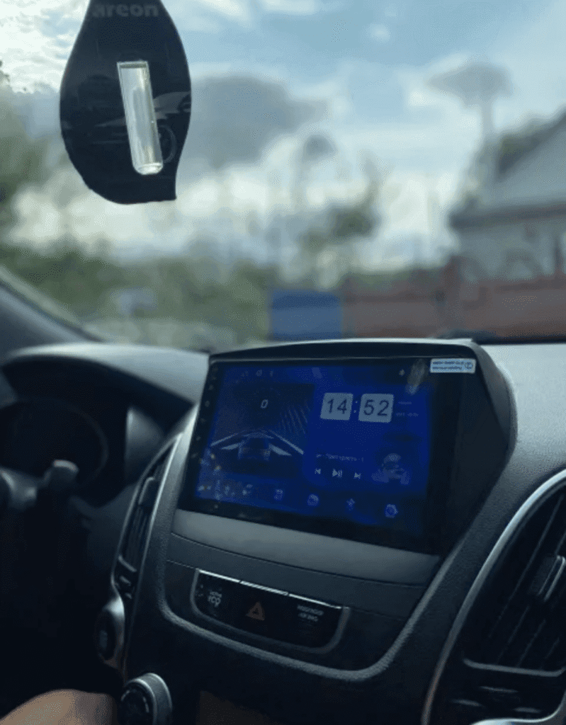 Autoradio Android per Hyundai Tucson ix35 (2009-2015) — mascherina dedicata