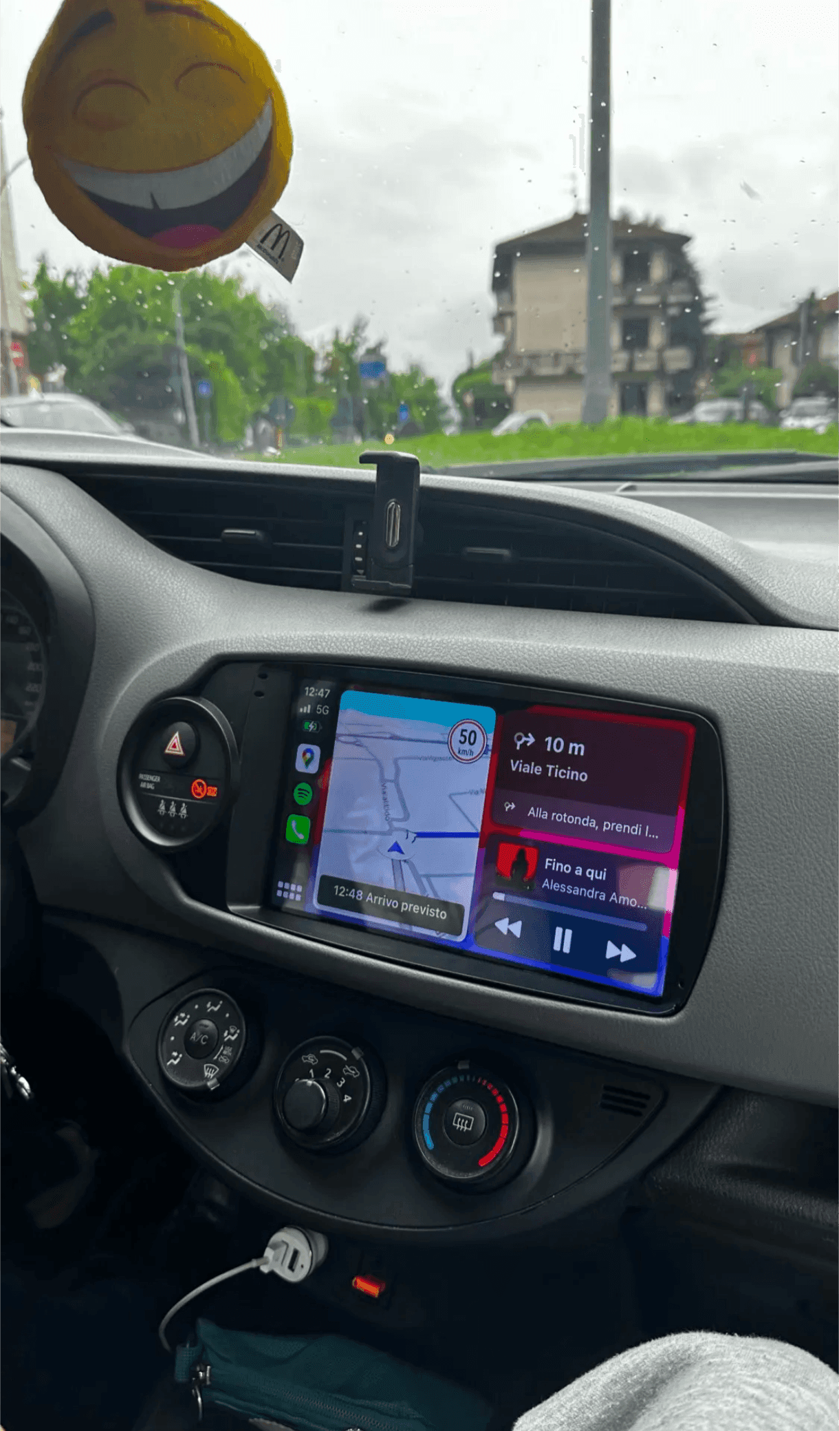 Autoradio Android per Toyota Yaris (2012-2017) — connettori e cablaggio inclusi