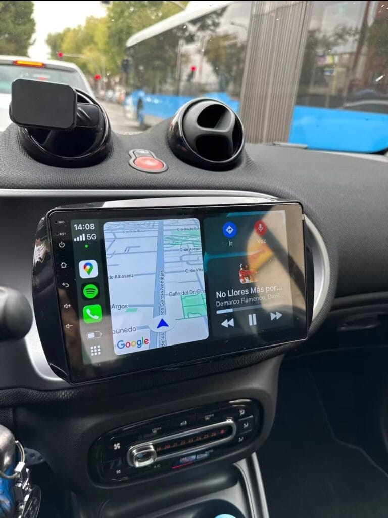 Autoradio Android per Smart 453 Forfour e Fortwo (2014-2022) — connettori e cablaggio inclusi