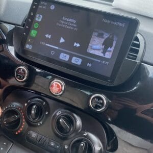 Autoradio Android per Fiat 500 (2007-2015) — installata nella plancia
